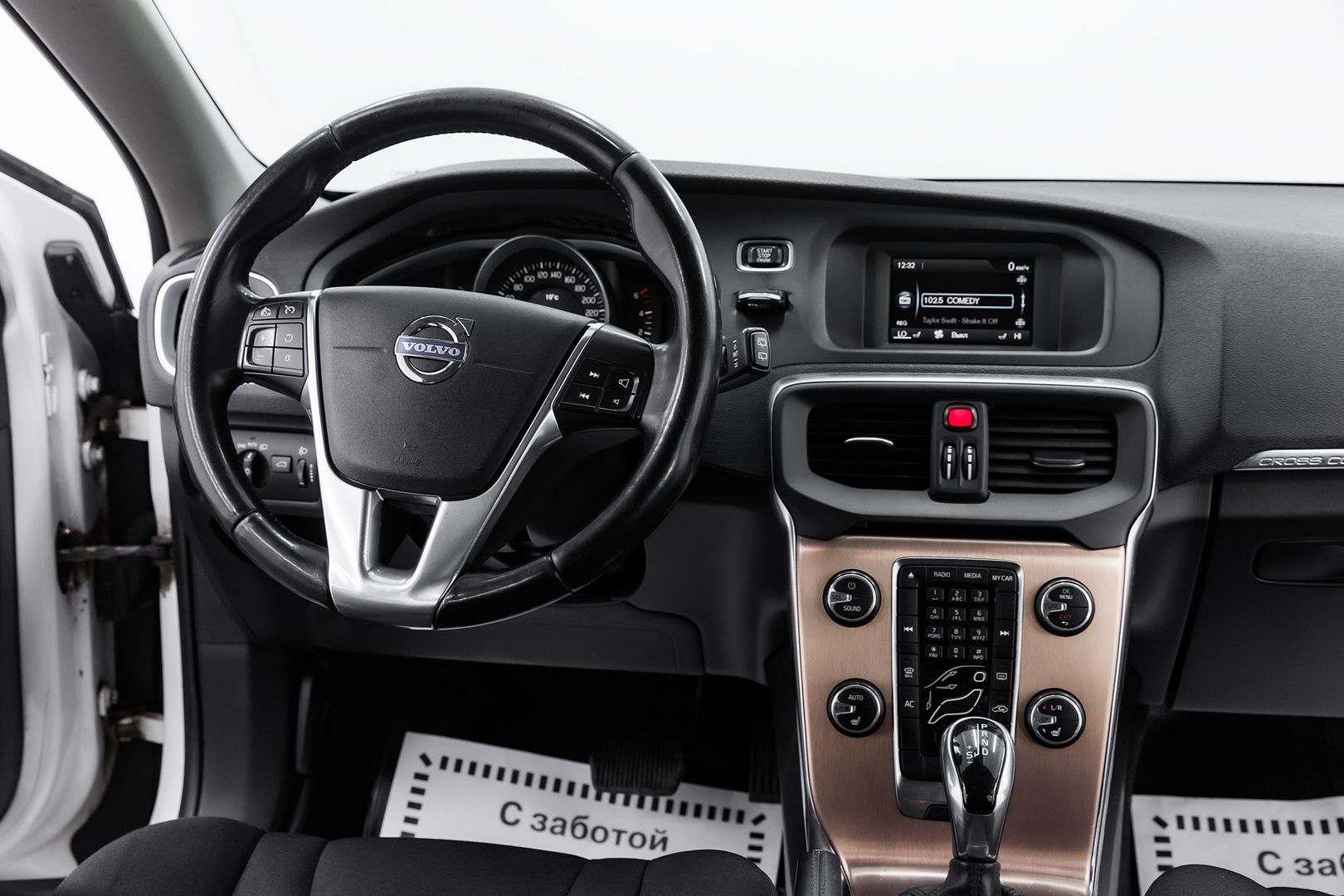 Volvo V40 Cross Country, I, 2013 фото 10