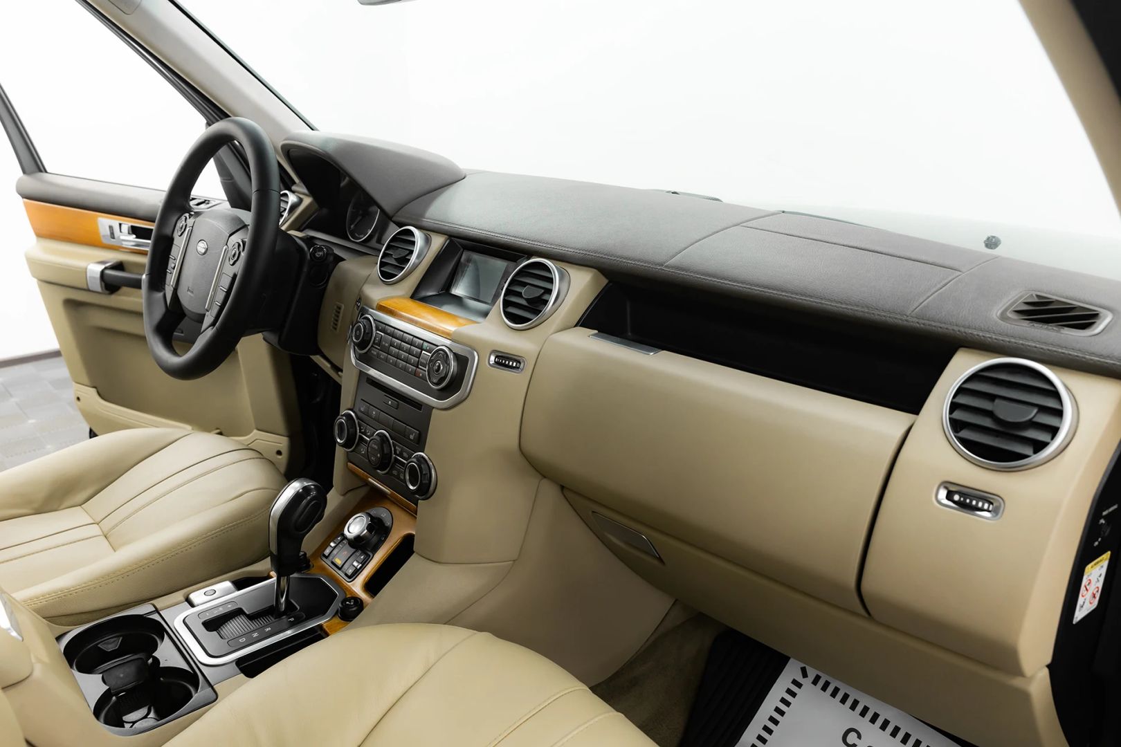 Land Rover Discovery, IV, 2011 фото 16