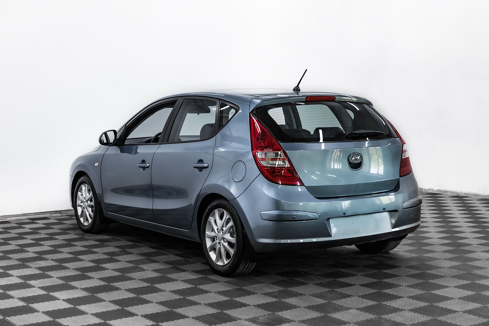 Hyundai i30, I, 2009 фото 6