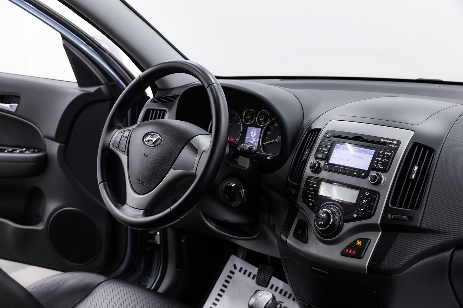 Hyundai i30, I, 2009 фото 11