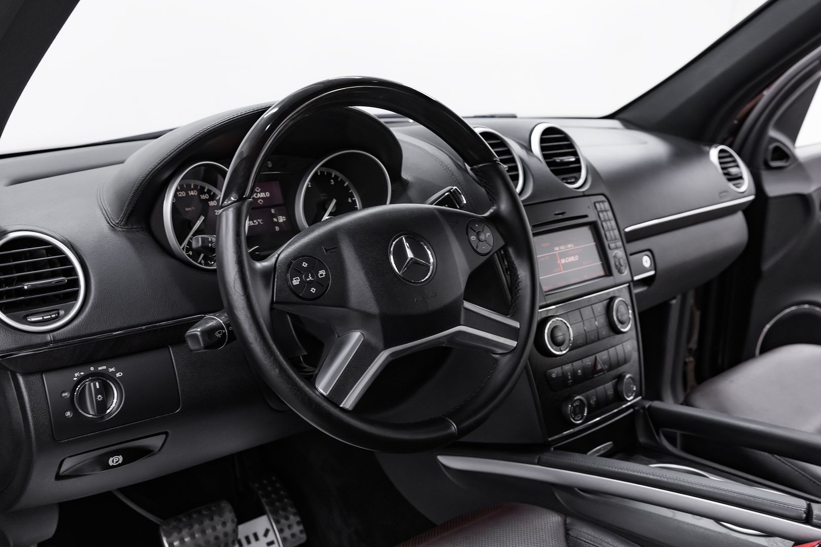 Mercedes-Benz GL-Класс, I (X164) Рестайлинг, 2011 фото 13