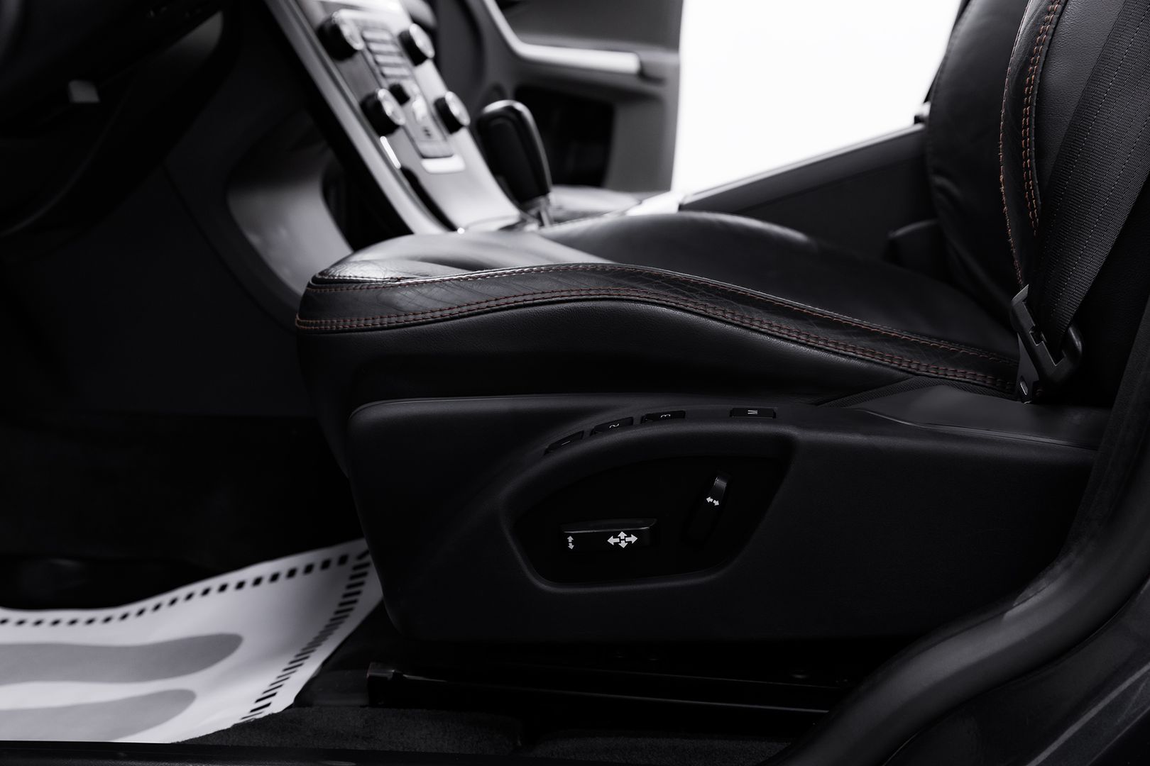 Volvo XC60, I, 2011 фото 8