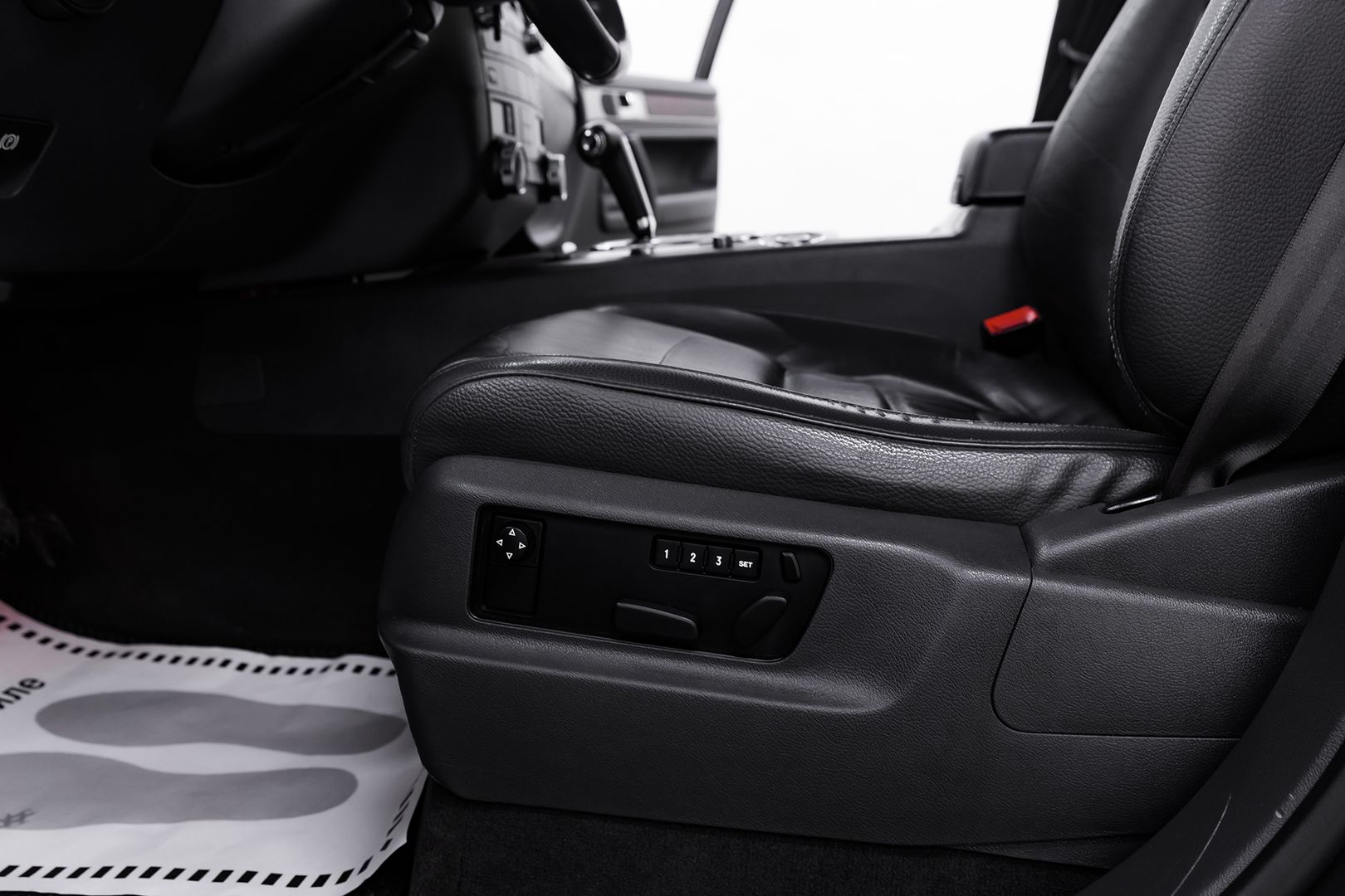 Volkswagen Touareg, I Рестайлинг, 2010 фото 18