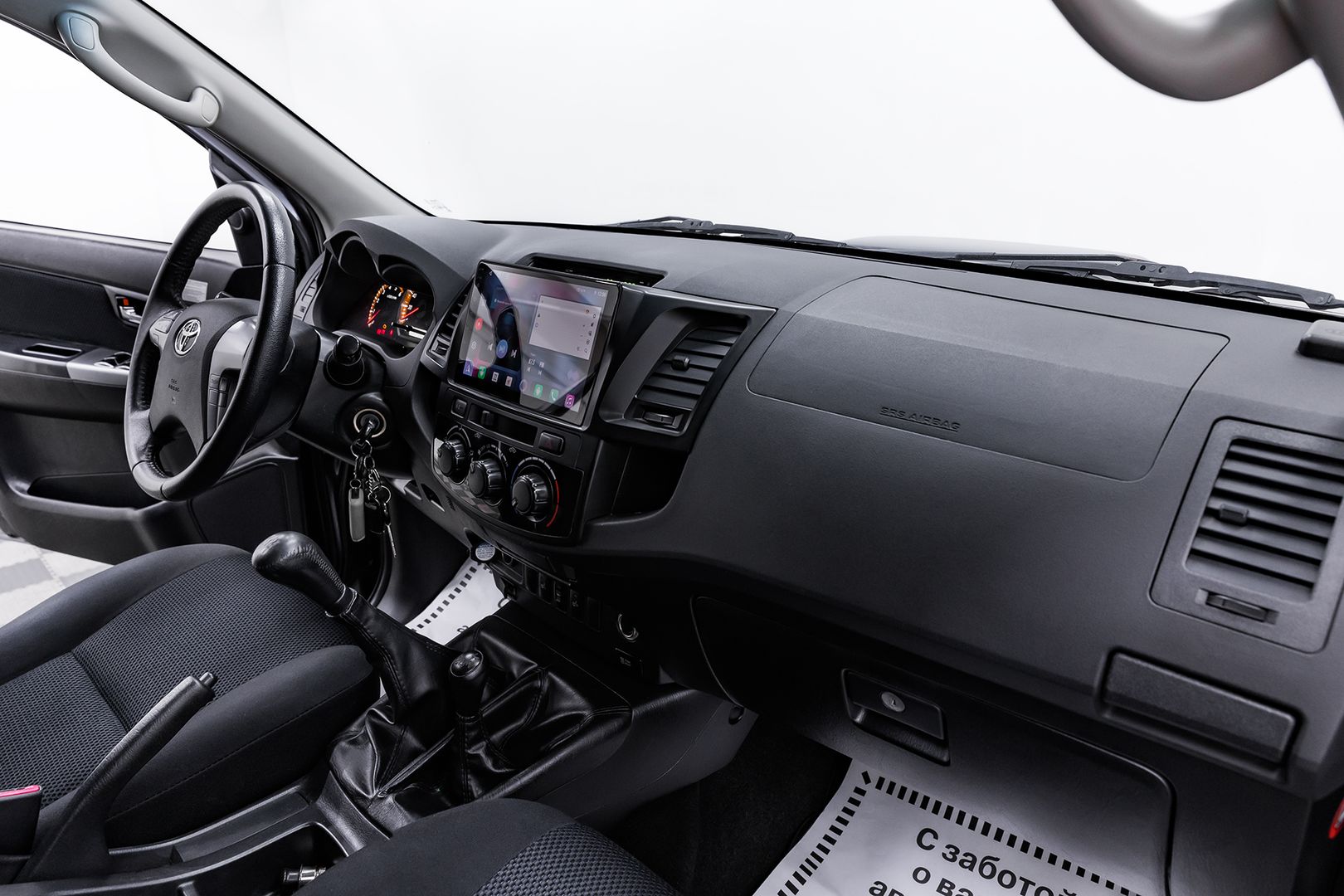 Toyota Hilux, VII Рестайлинг, 2014 фото 19