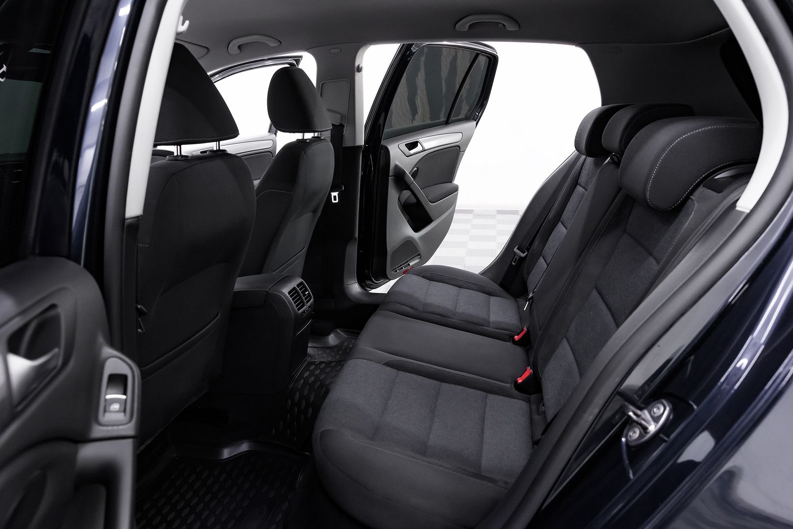 Volkswagen Golf, VI, 2011 фото 15