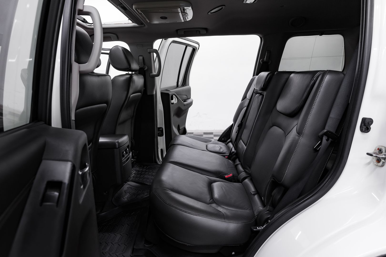 Nissan Pathfinder, III Рестайлинг, 2013 фото 14