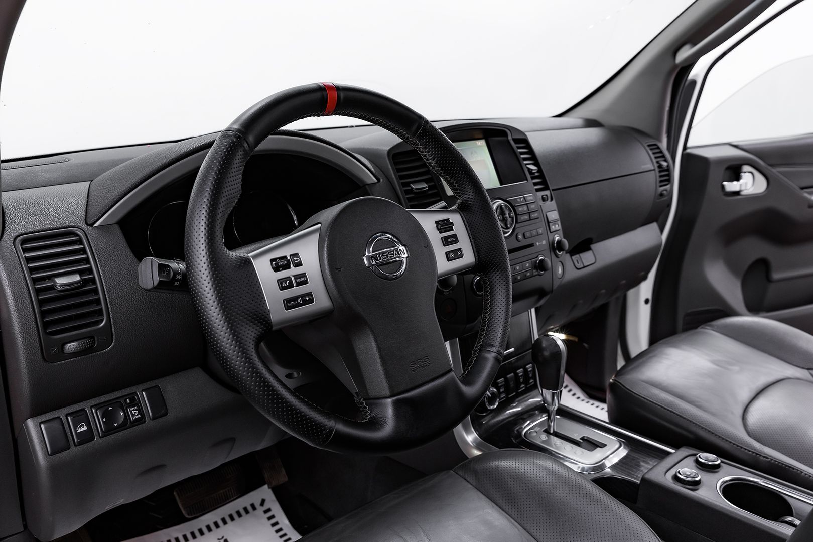 Nissan Pathfinder, III Рестайлинг, 2013 фото 11