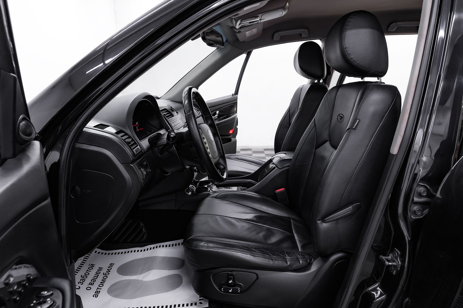SsangYong Rexton, III, 2013 фото 9
