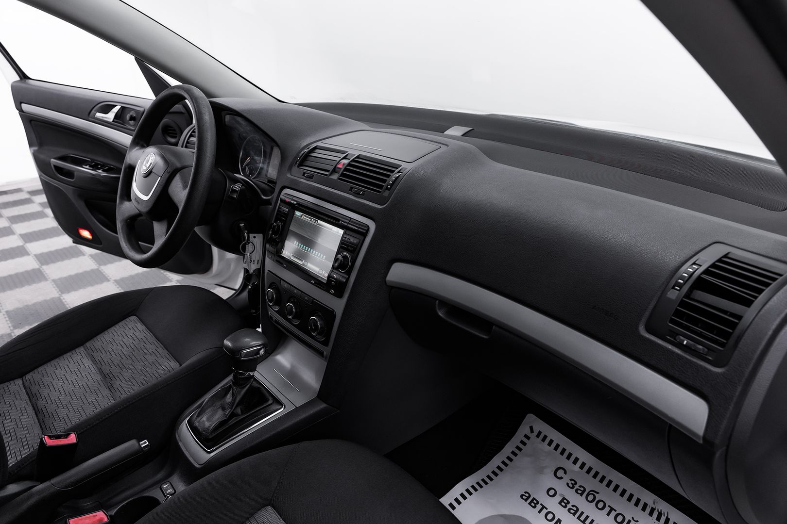 Skoda Octavia, II (A5) Рестайлинг, 2012 фото 17