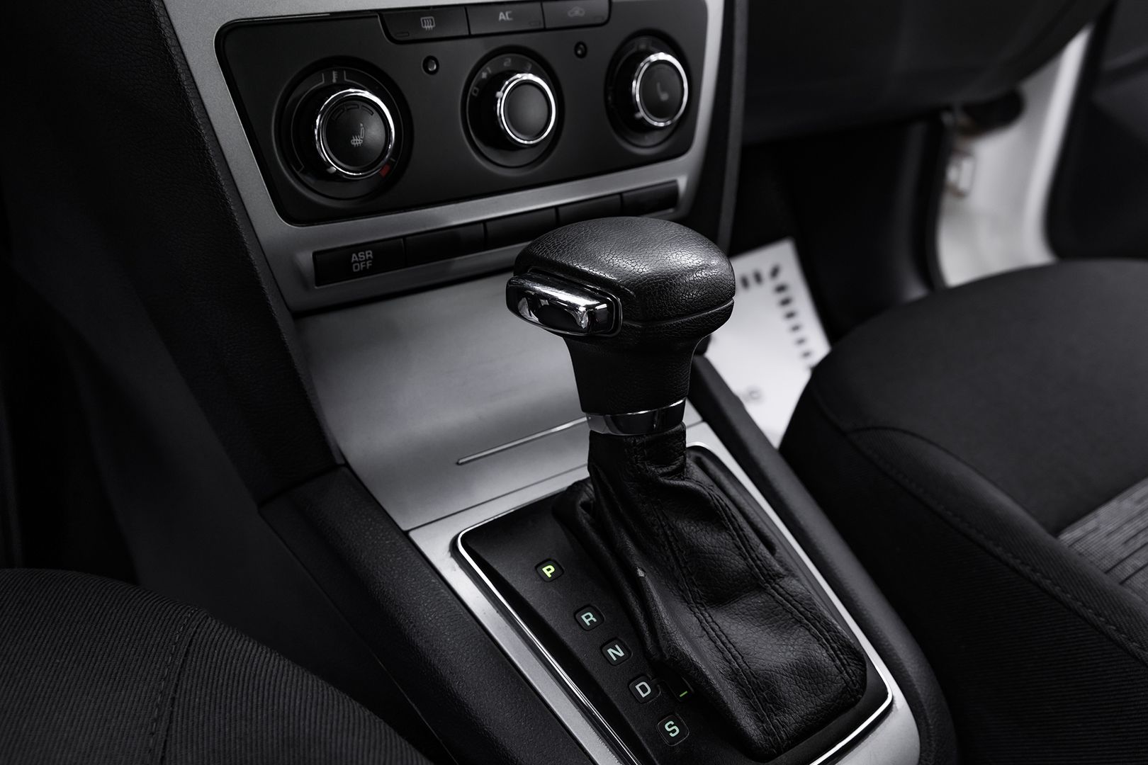 Skoda Octavia, II (A5) Рестайлинг, 2012 фото 13