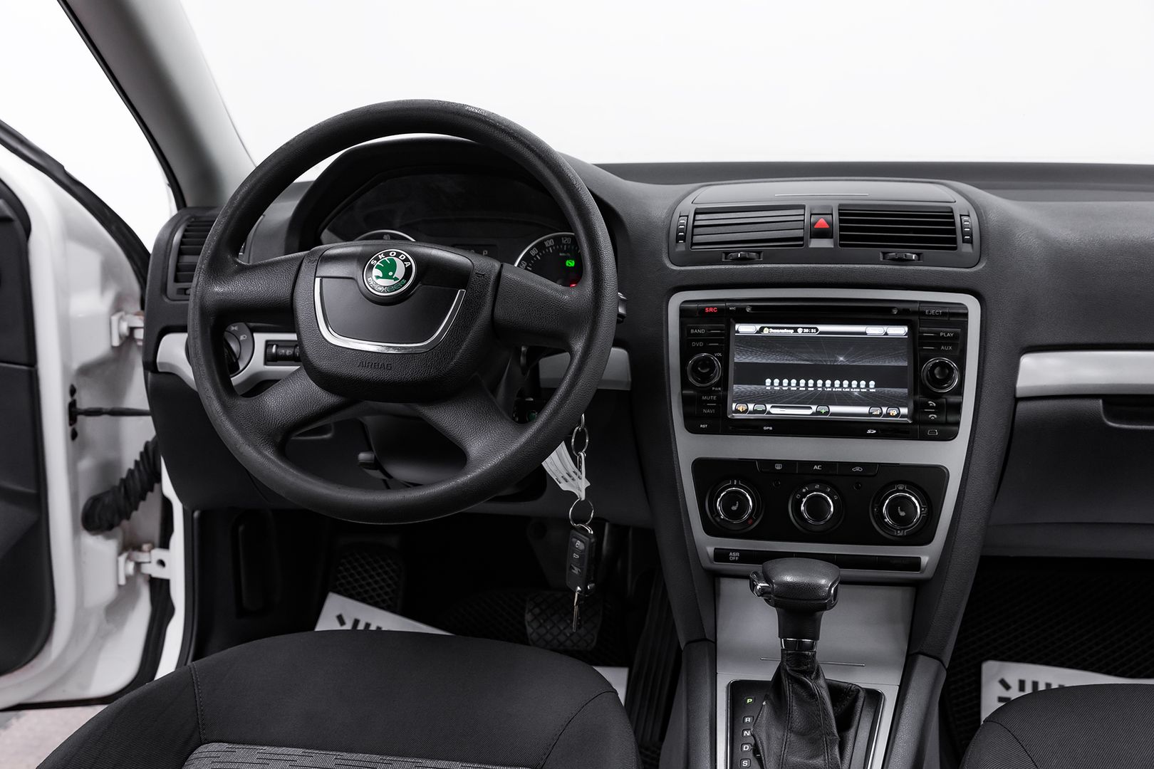 Skoda Octavia, II (A5) Рестайлинг, 2012 фото 11