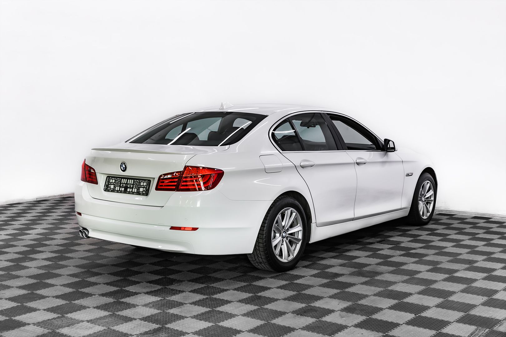 BMW 5 серии, VI (F10/F11/F07), 2010 фото 4