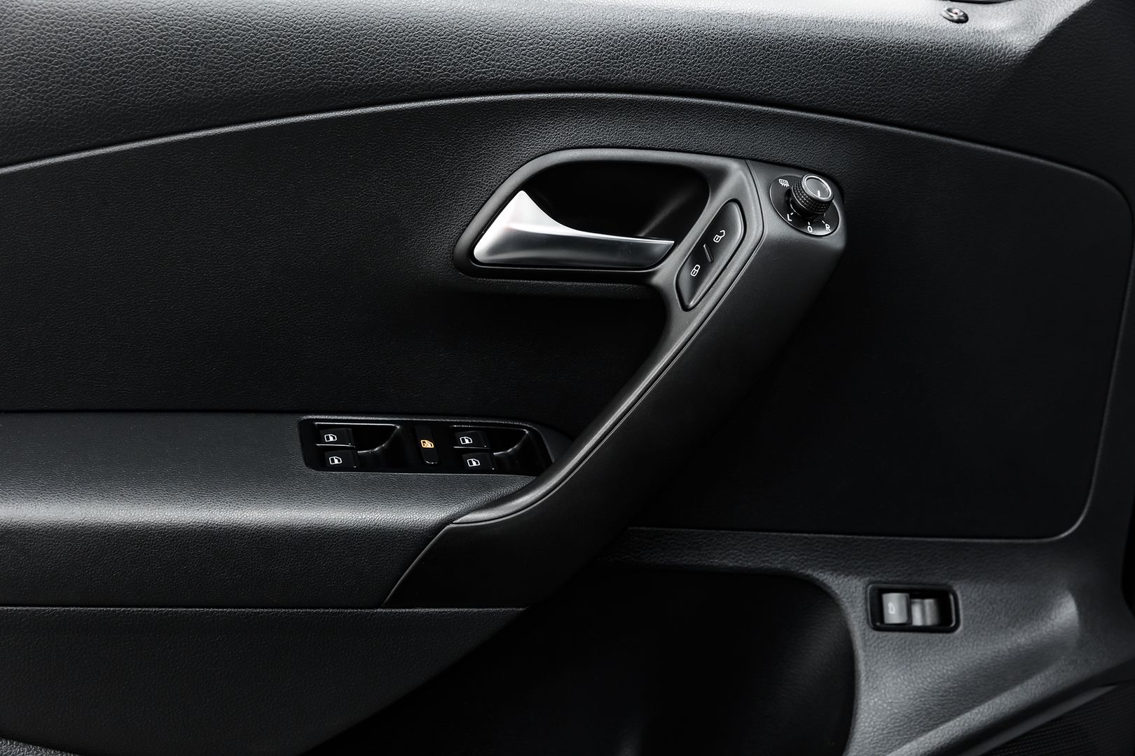 Volkswagen Polo, V Рестайлинг, 2018 фото 7