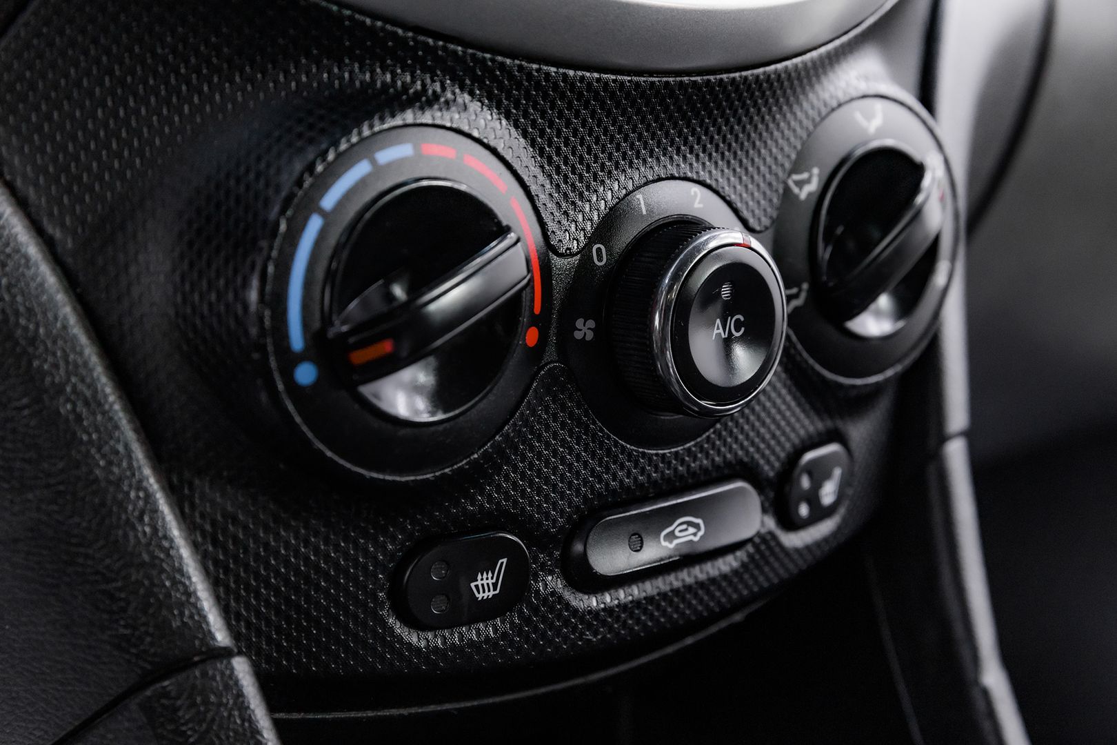 Hyundai Solaris, I, 2012 фото 12