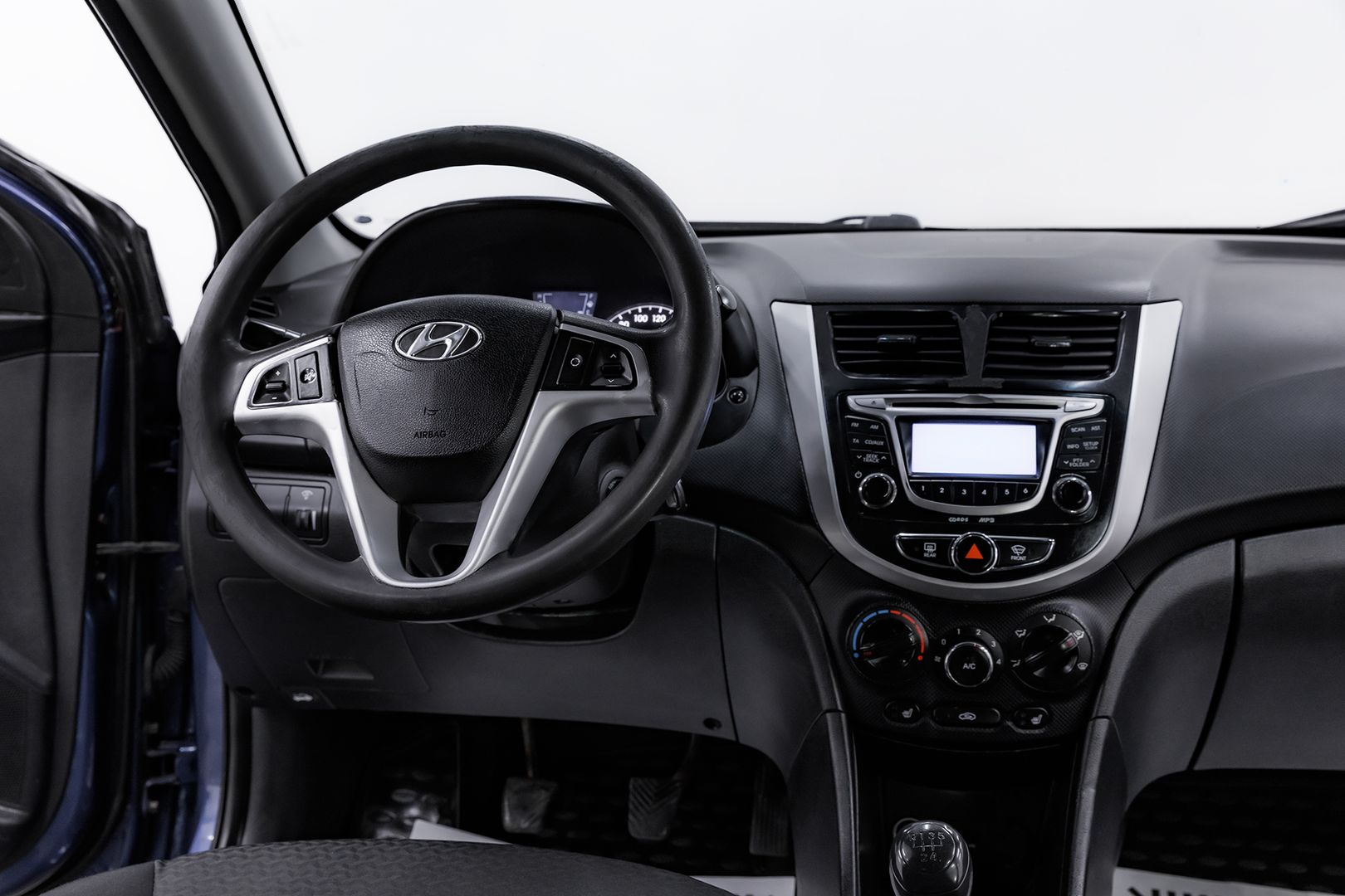 Hyundai Solaris, I, 2012 фото 9