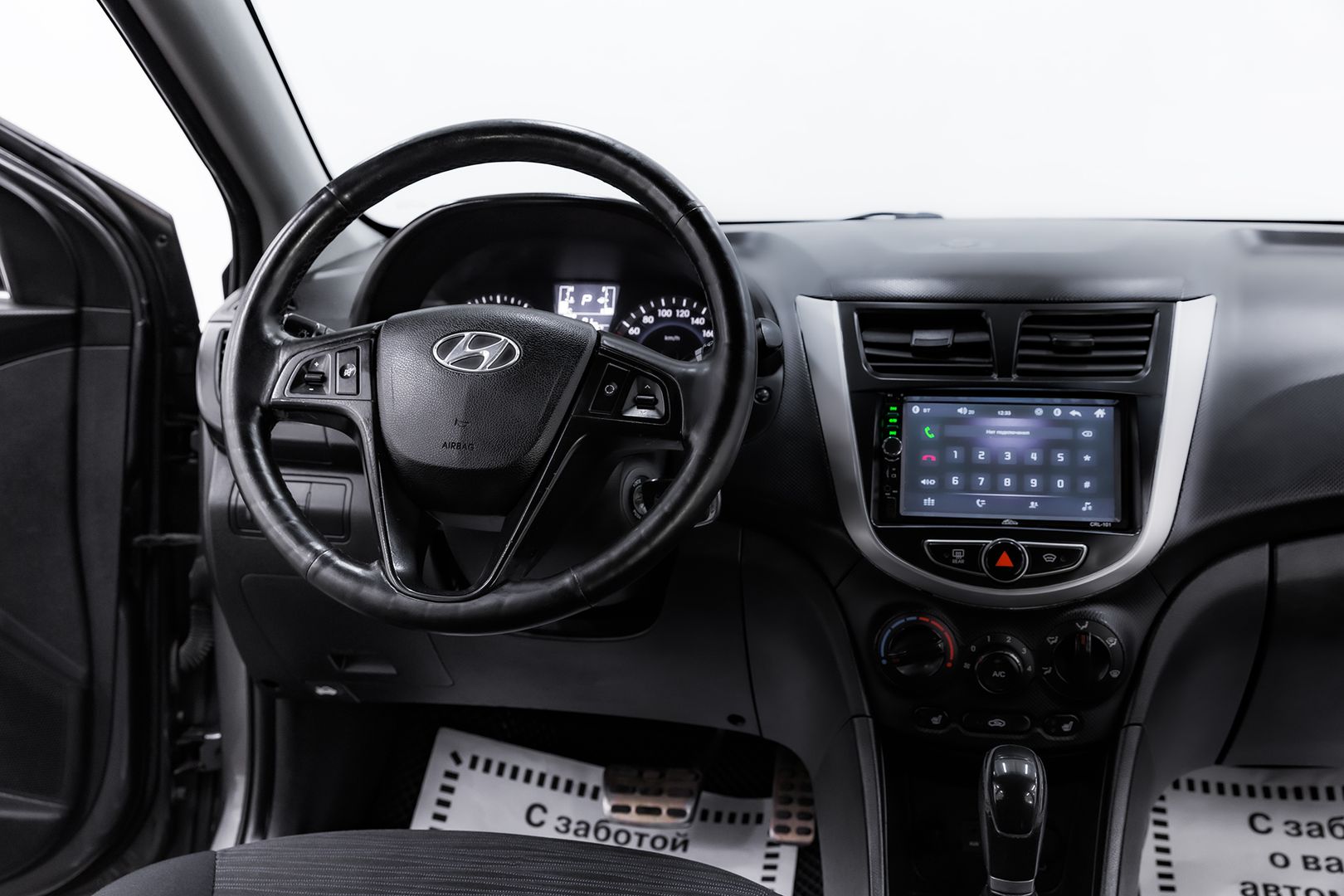 Hyundai Solaris, I Рестайлинг, 2014 фото 10