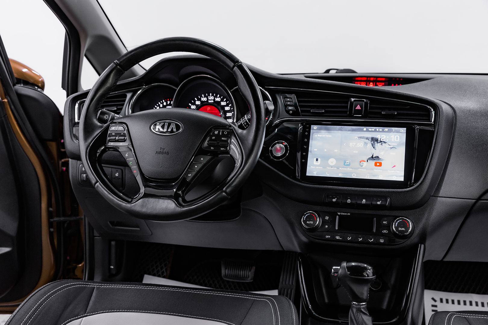 Kia Ceed, II Рестайлинг, 2016 фото 11