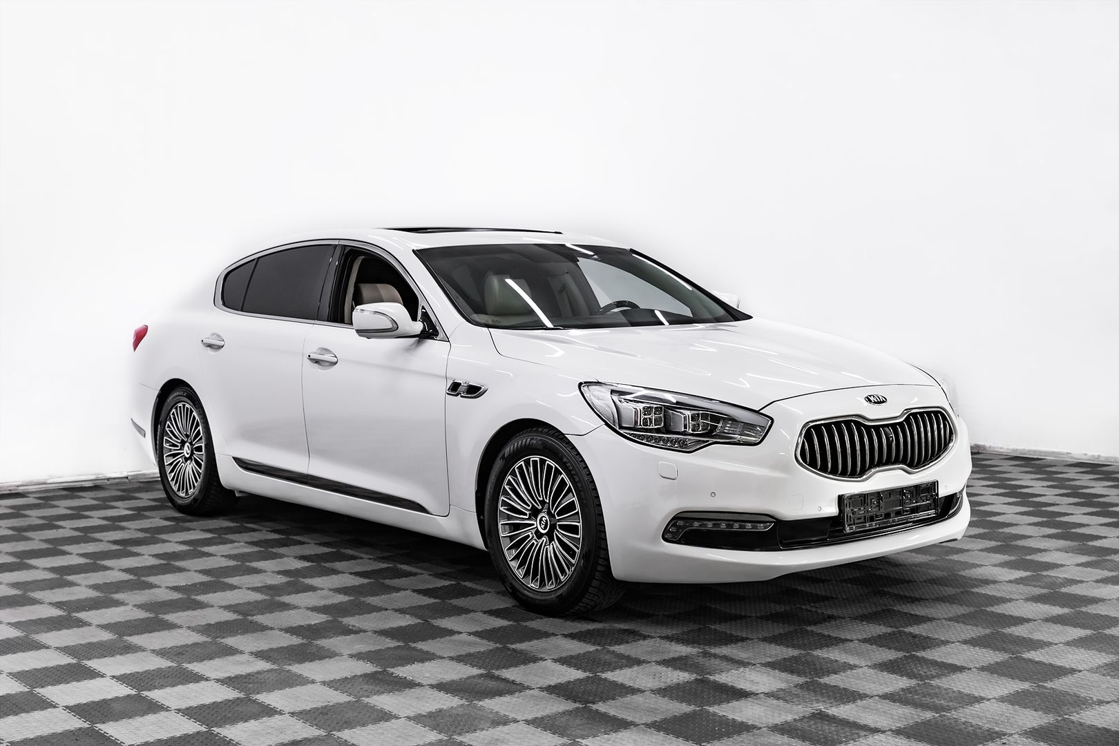 Kia Quoris, I, 2013 фото 3