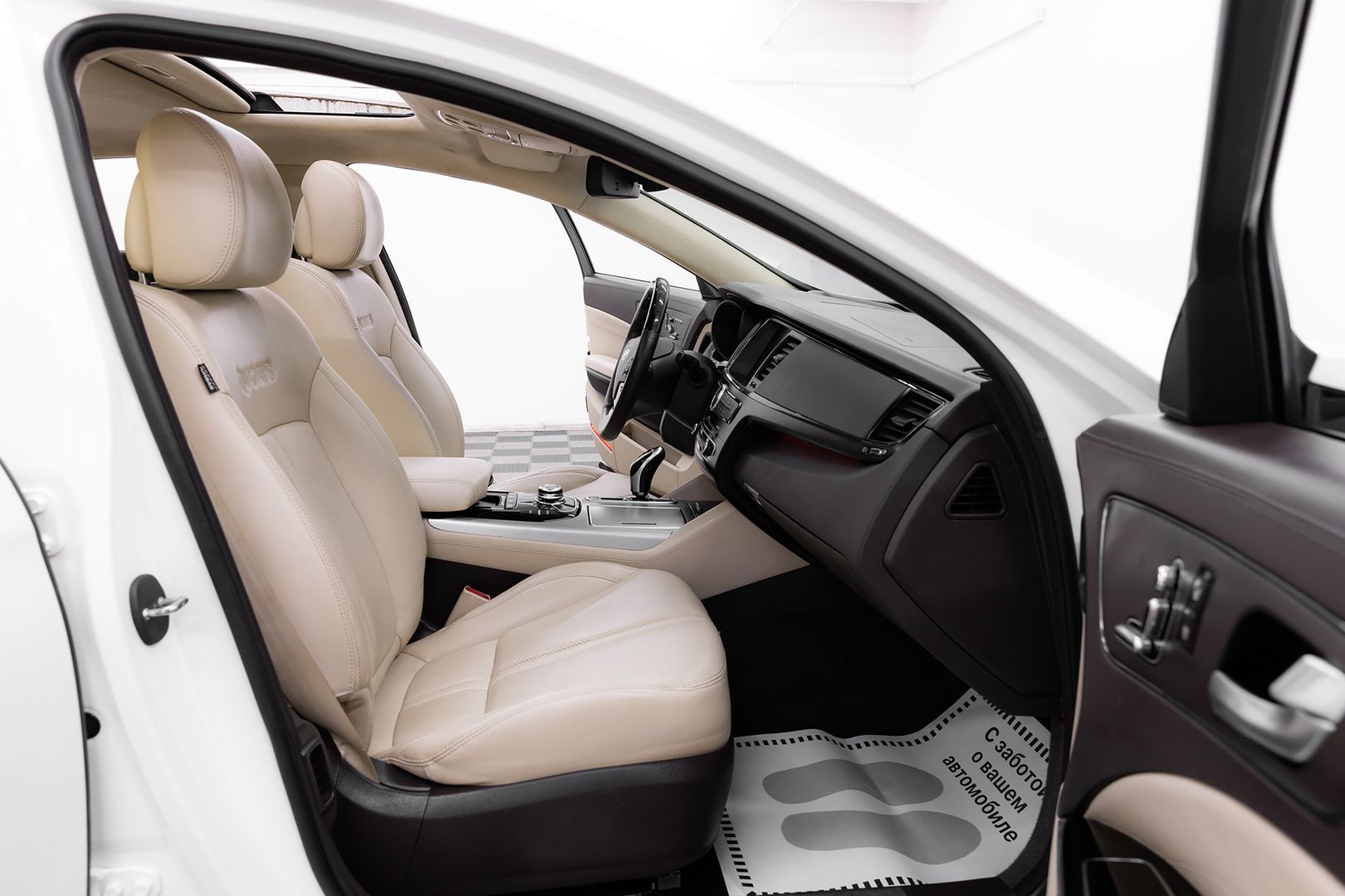 Kia Quoris, I, 2013 фото 13