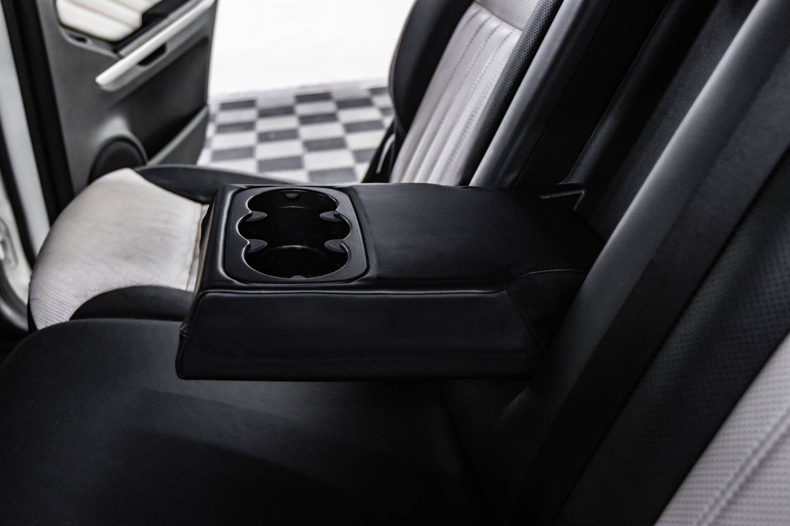 Mercedes-Benz GL-Класс, I (X164) Рестайлинг, 2012 фото 16