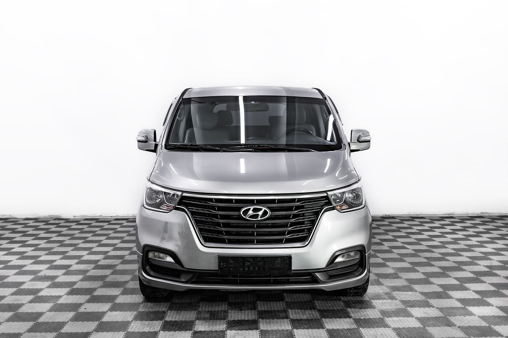 Hyundai Grand Starex, I Рестайлинг 2, 2018 фото 2