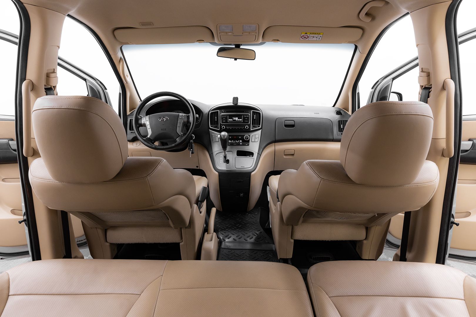 Hyundai H-1, II Рестайлинг, 2017 фото 7