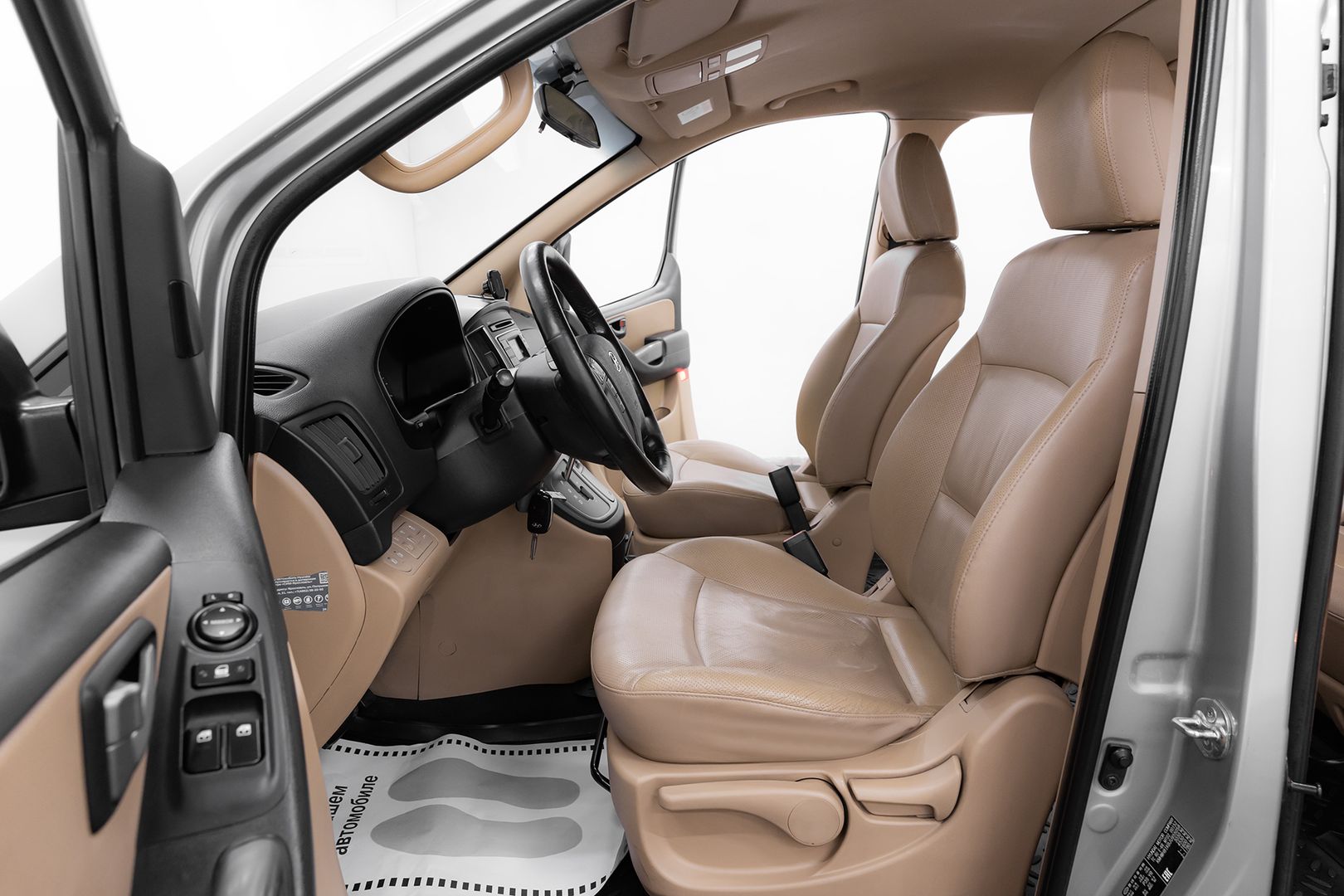 Hyundai H-1, II Рестайлинг, 2017 фото 17