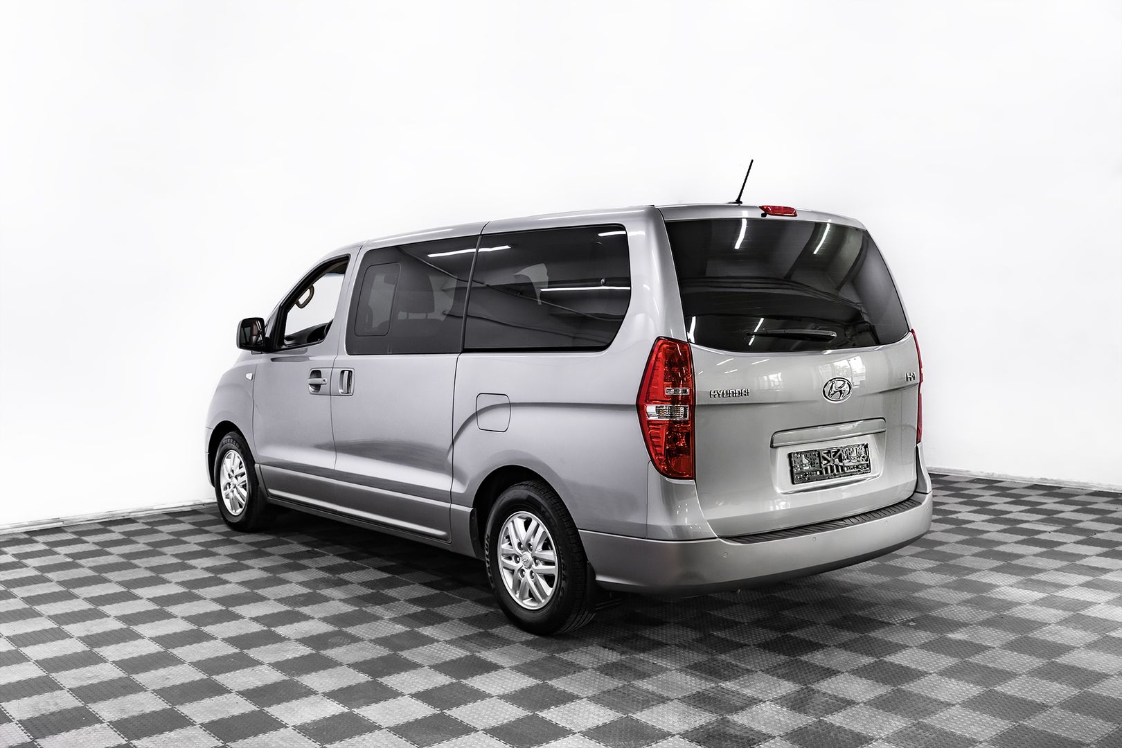 Hyundai H-1, II Рестайлинг, 2017 фото 6