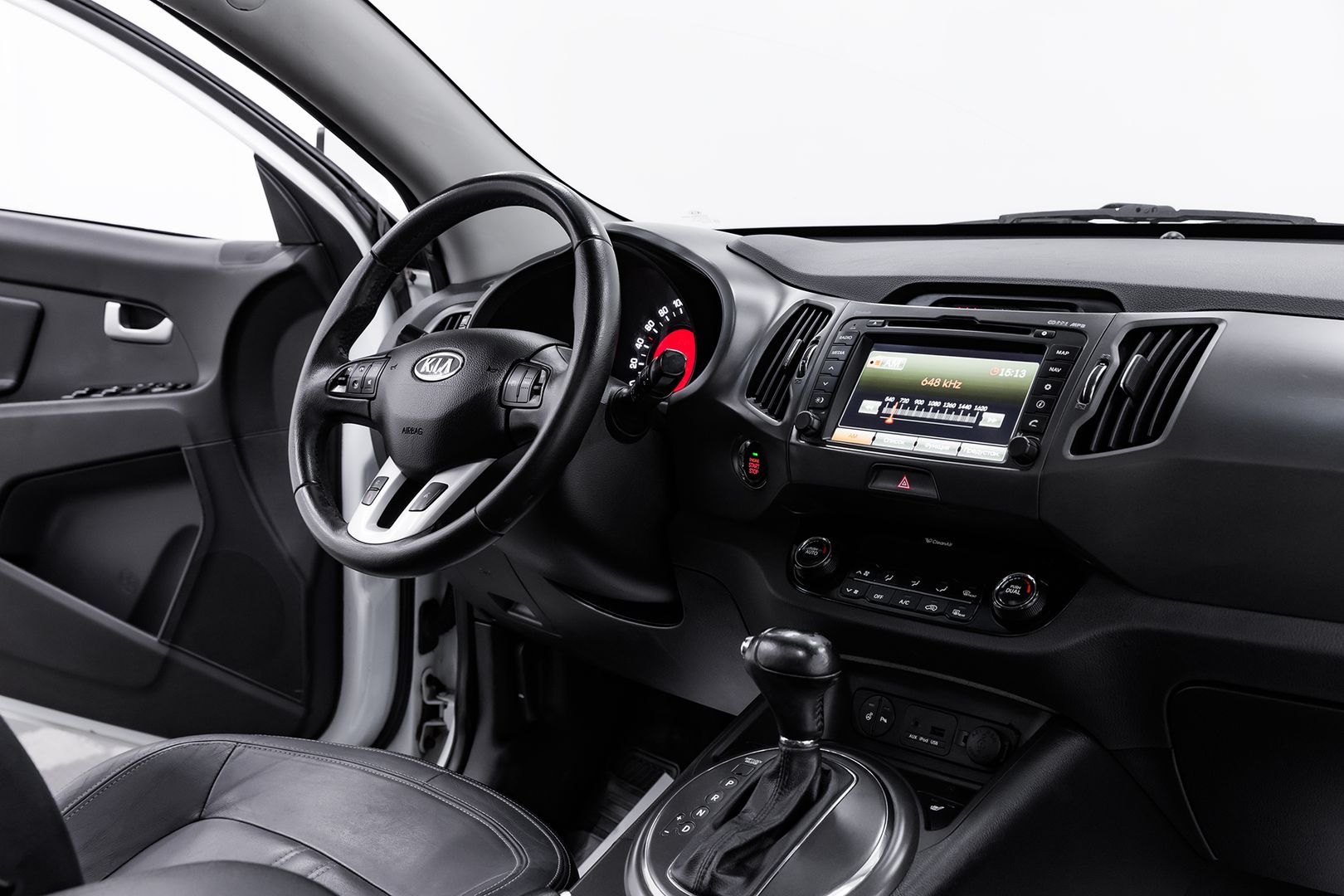 Kia Sportage, III, 2011 фото 10