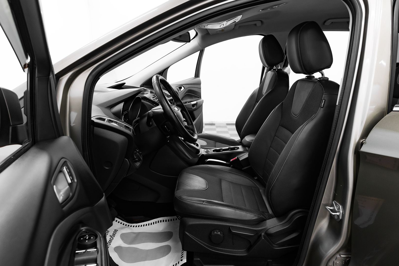 Ford Kuga, II, 2013 фото 8