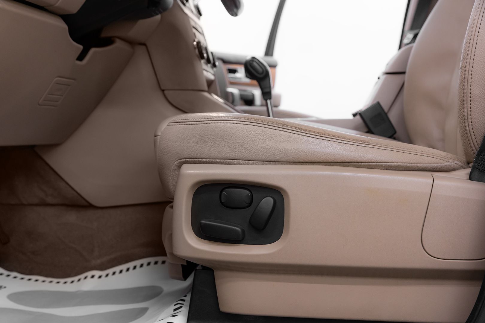 Land Rover Discovery, IV, 2011 фото 7