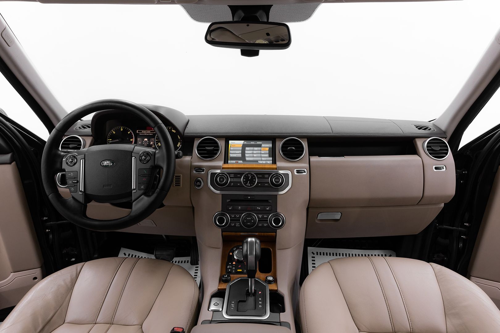 Land Rover Discovery, IV, 2011 фото 9