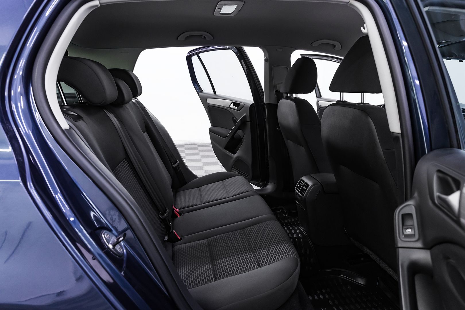 Volkswagen Golf, VI, 2011 фото 16