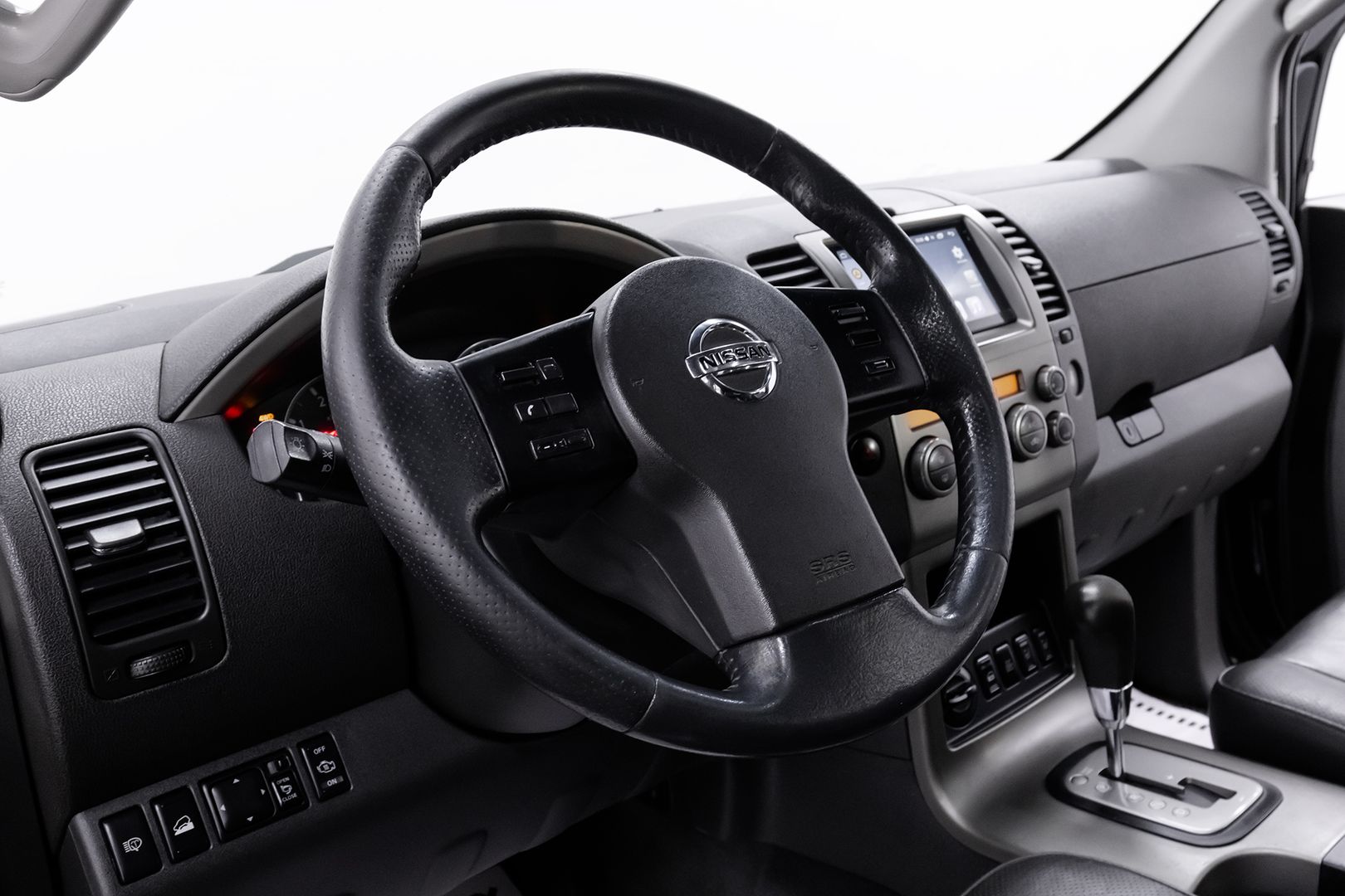 Nissan Pathfinder, III, 2007 фото 10