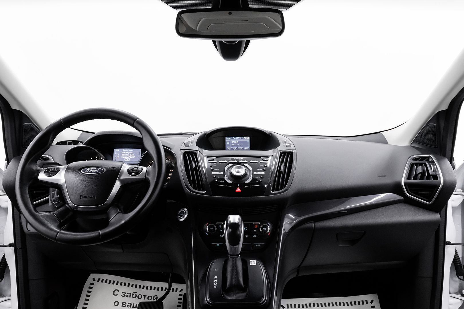 Ford Kuga, II, 2013 фото 8