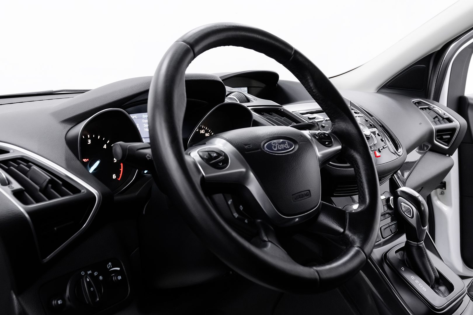 Ford Kuga, II, 2013 фото 11