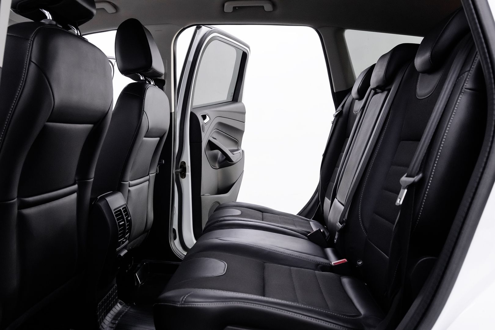 Ford Kuga, II, 2013 фото 14