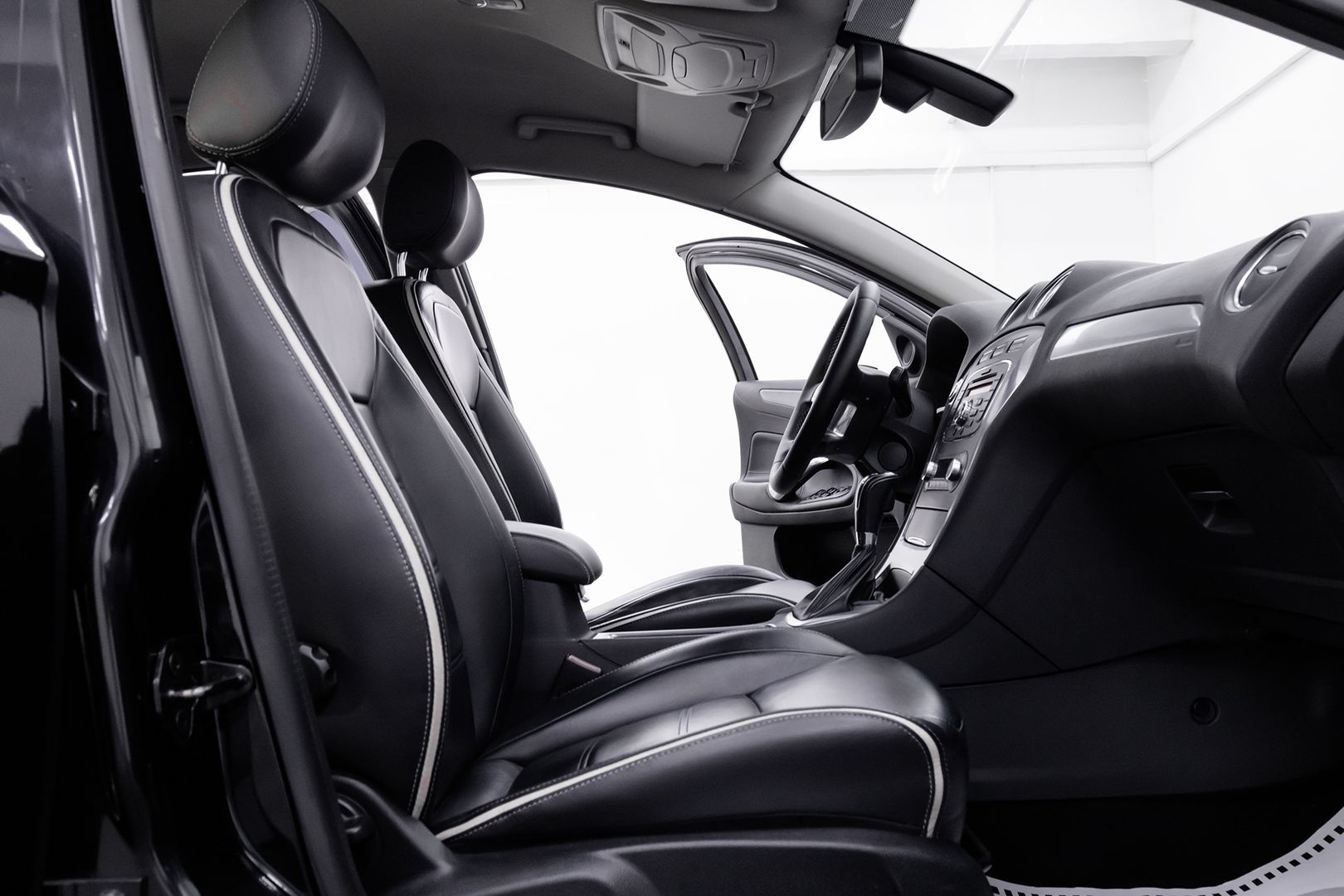 Ford Mondeo, IV Рестайлинг, 2011 фото 13