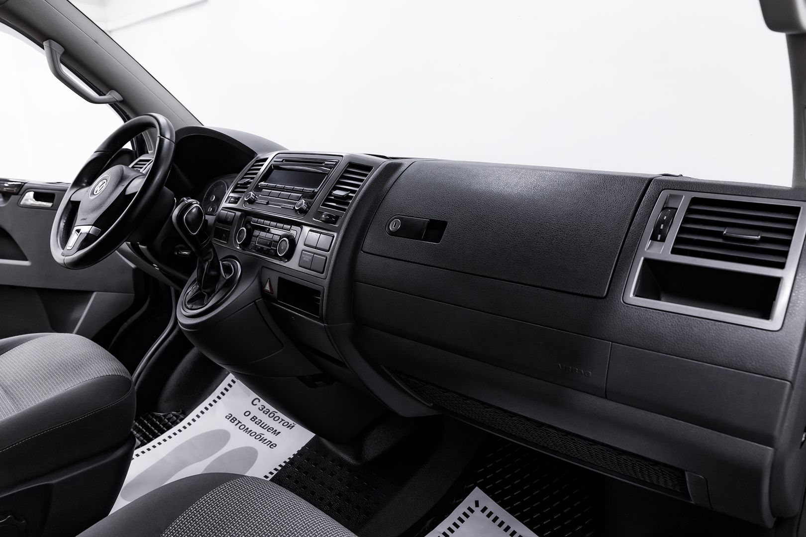 Volkswagen Caravelle, T5 Рестайлинг, 2012 фото 17