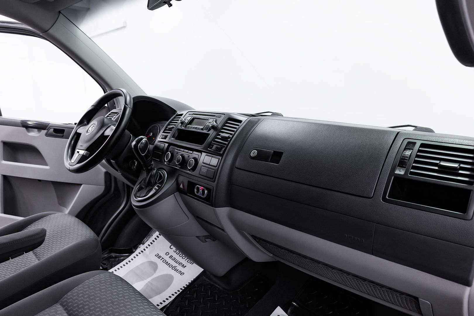 Volkswagen Caravelle, T5 Рестайлинг, 2013 фото 17