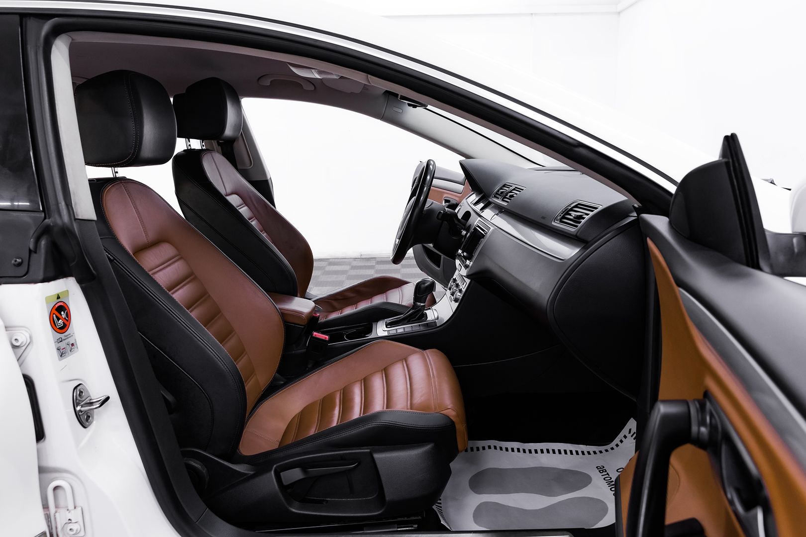 Volkswagen Passat CC, I Рестайлинг, 2012 фото 13