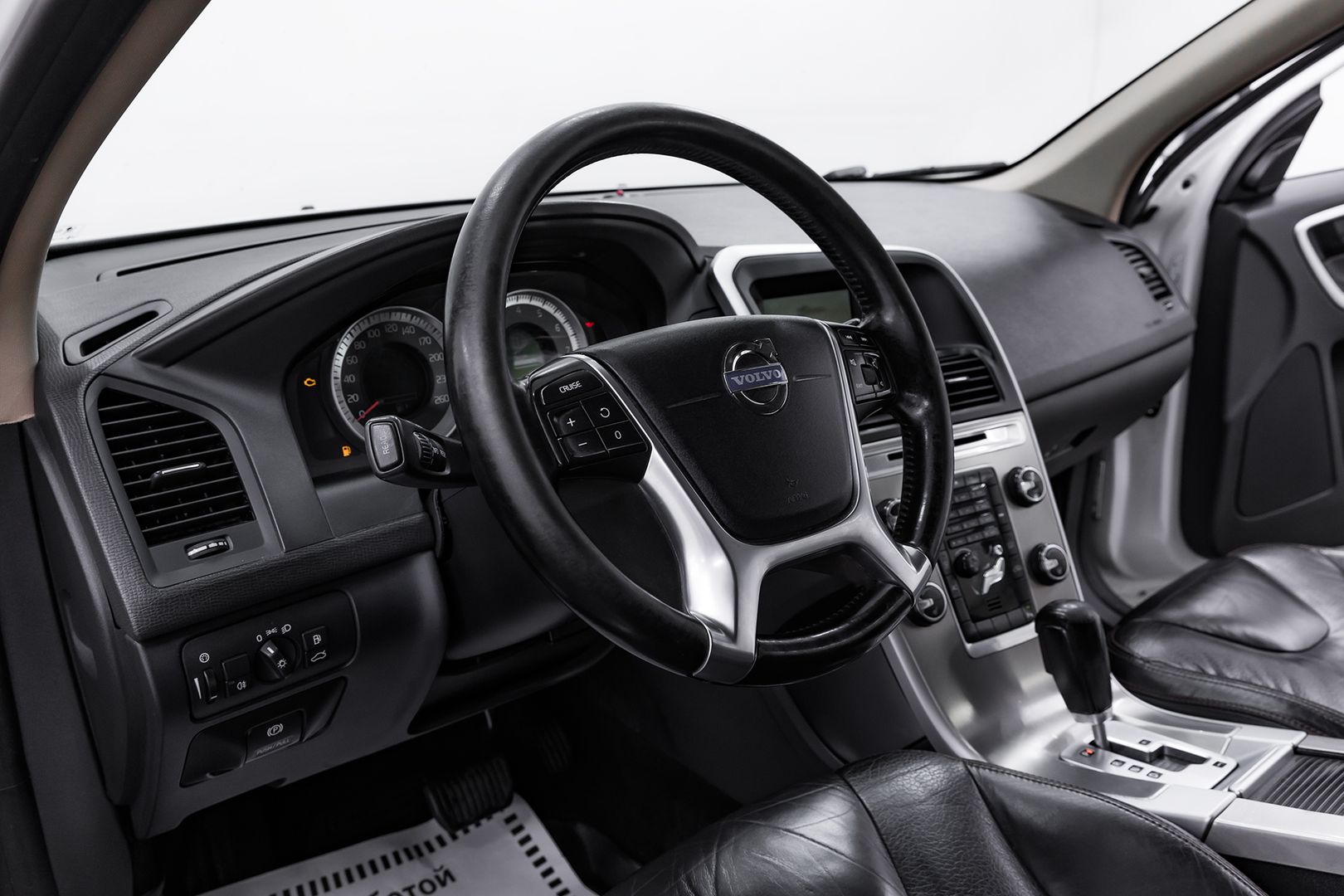 Volvo XC60, I, 2011 фото 11