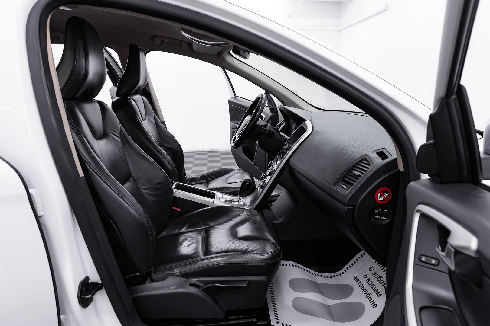 Volvo XC60, I, 2011 фото 15