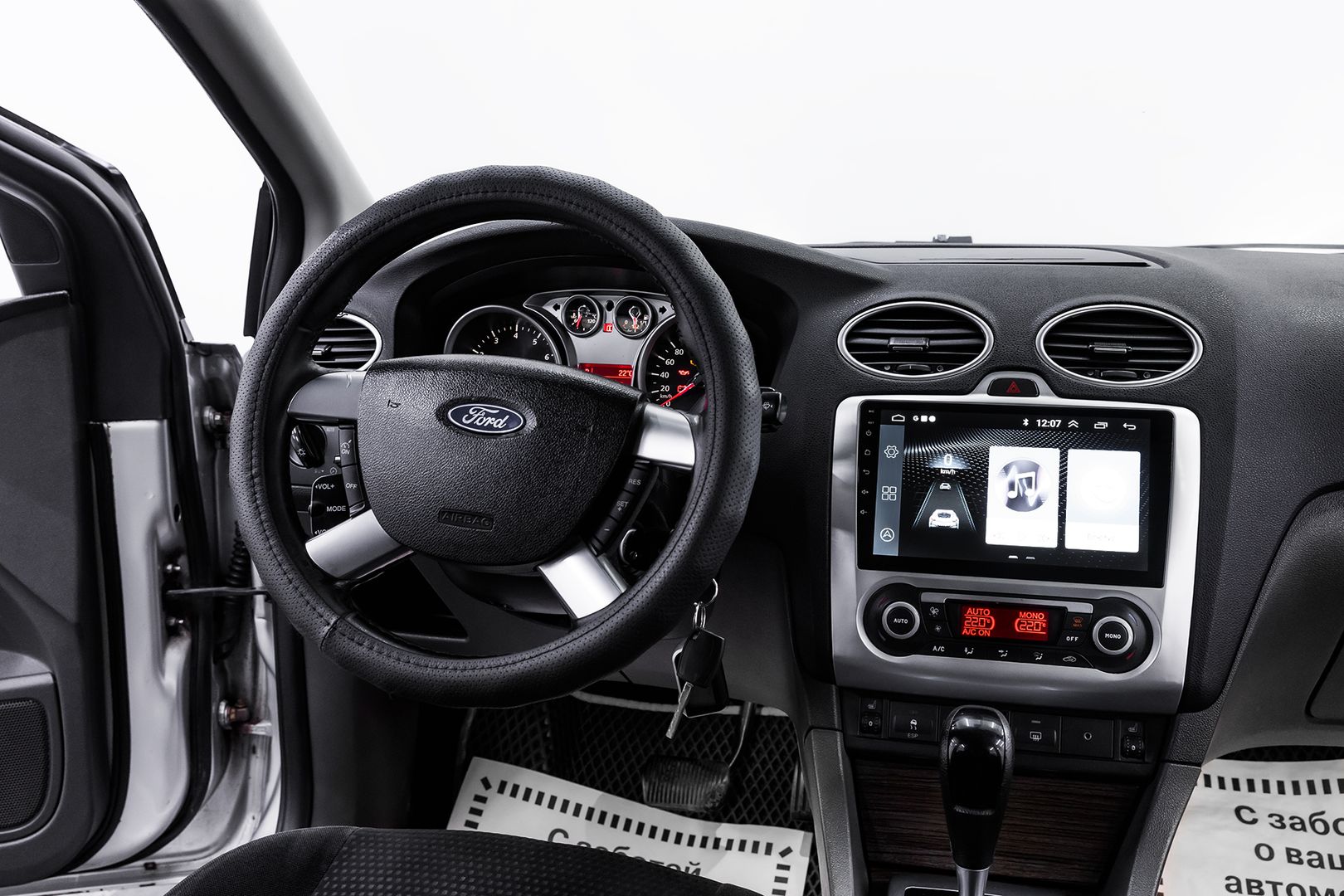 Ford Focus, II, 2007 фото 11