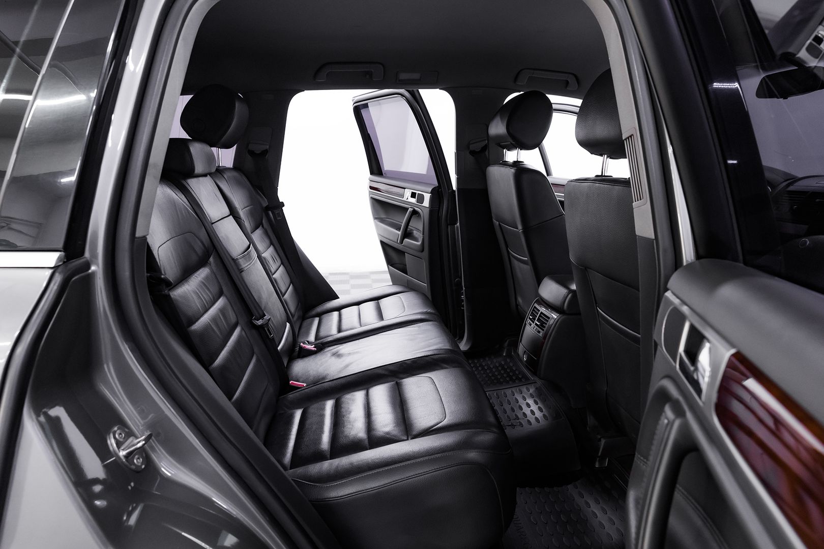 Volkswagen Touareg, I Рестайлинг, 2009 фото 19