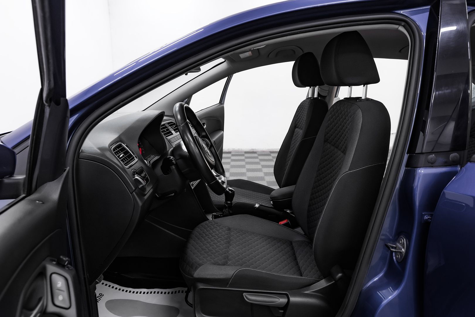 Volkswagen Polo, V Рестайлинг, 2018 фото 7