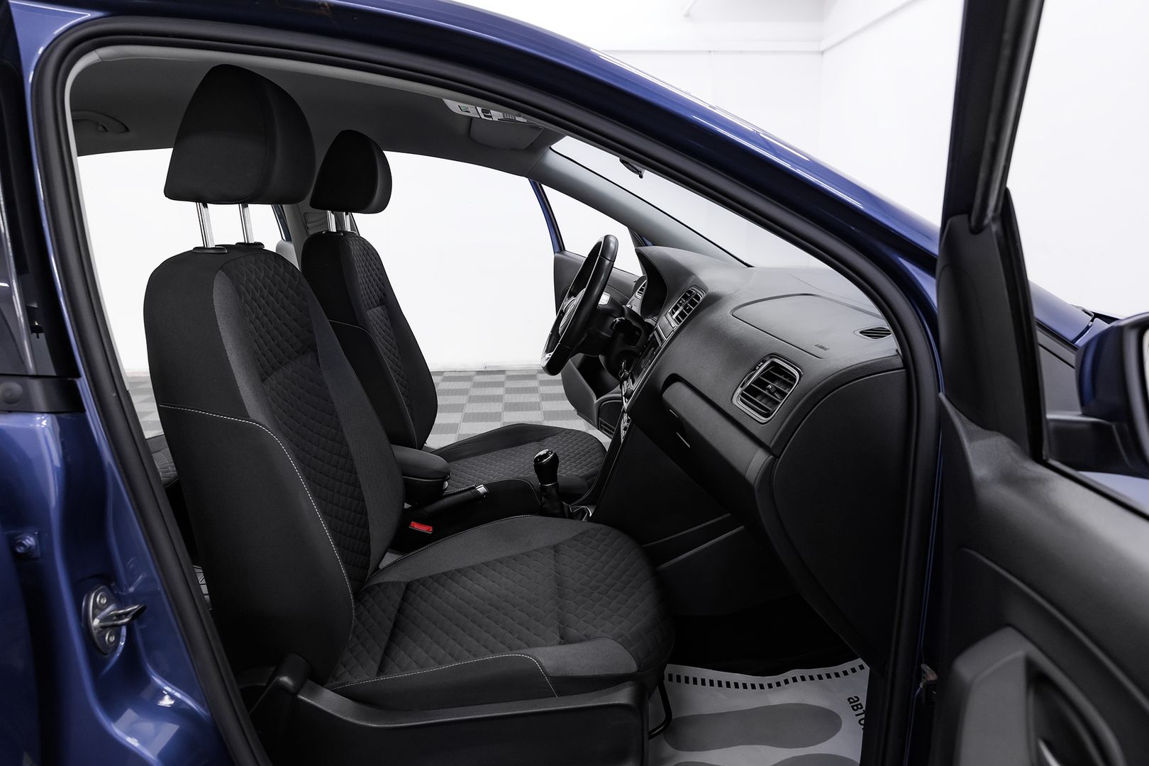 Volkswagen Polo, V Рестайлинг, 2018 фото 13