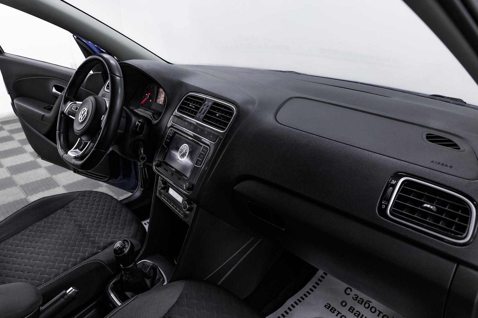 Volkswagen Polo, V Рестайлинг, 2018 фото 14