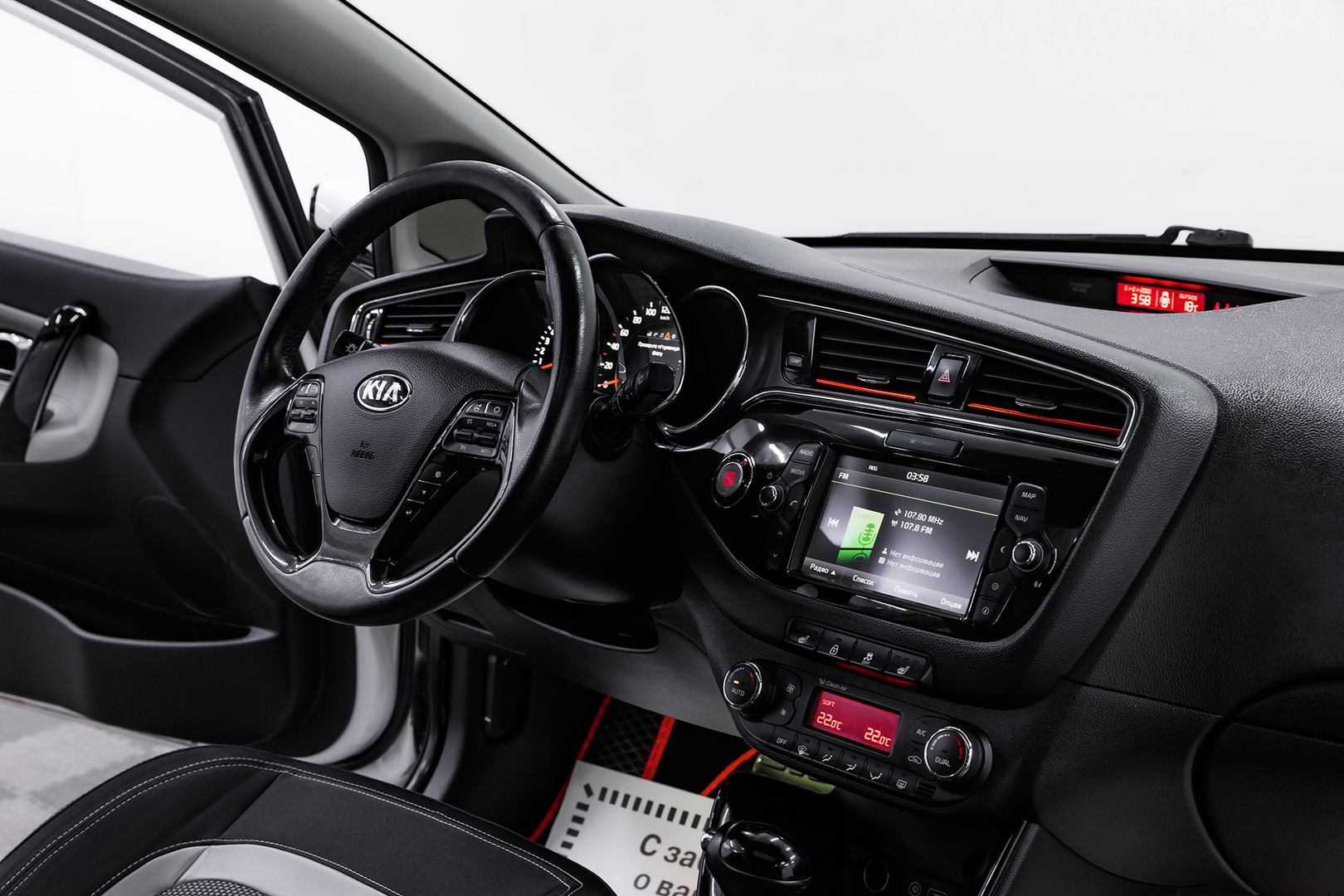 Kia Ceed, II Рестайлинг, 2016 фото 16