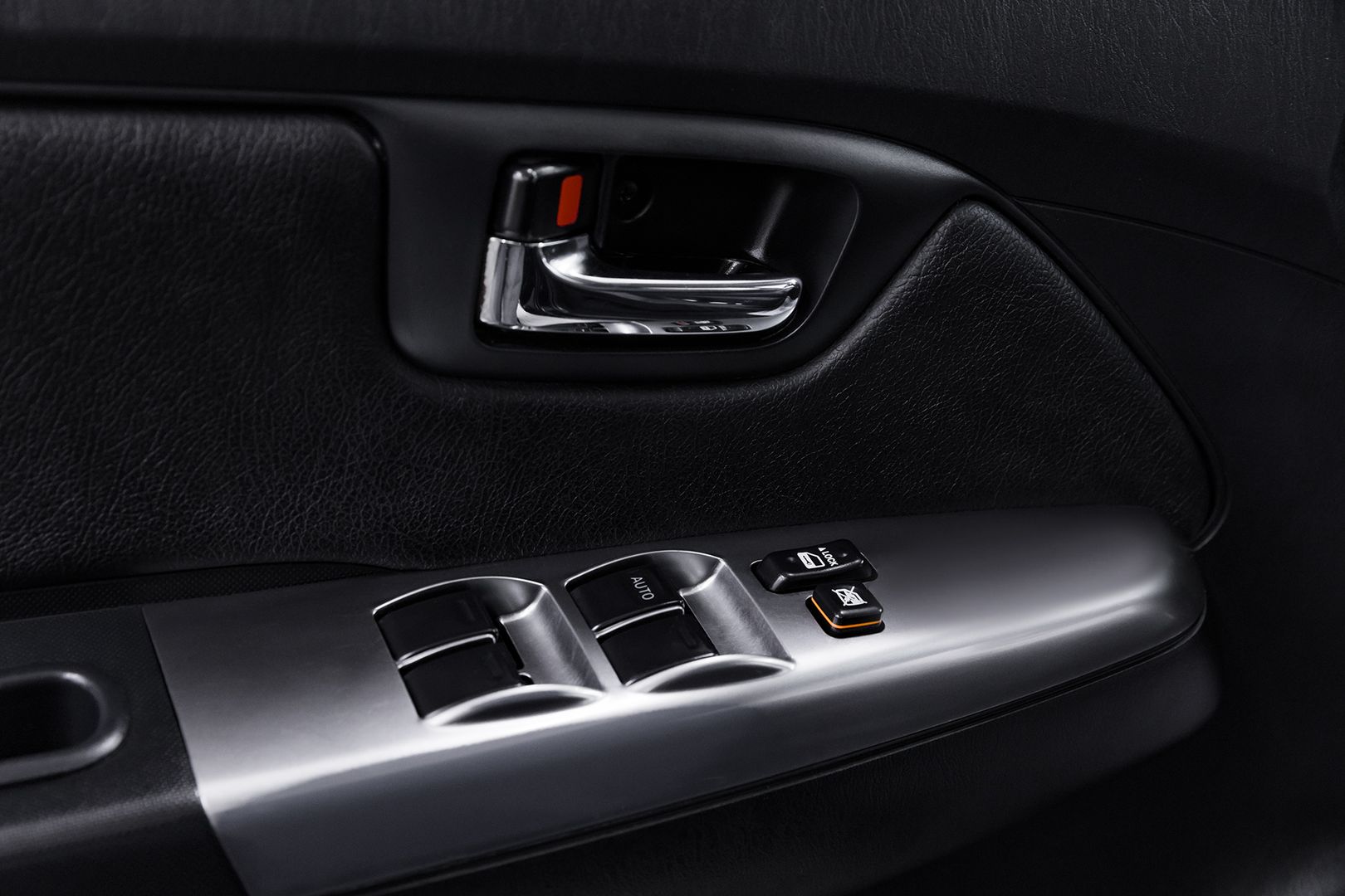 Toyota Hilux, VII Рестайлинг, 2015 фото 8